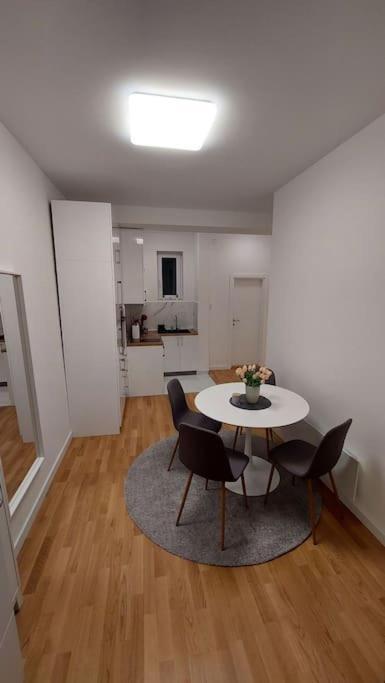 Apartment Green Lux Belgrade Luaran gambar